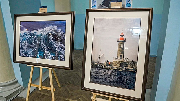 В Петергофе торжественно открылась выставка «Аристократы морей»