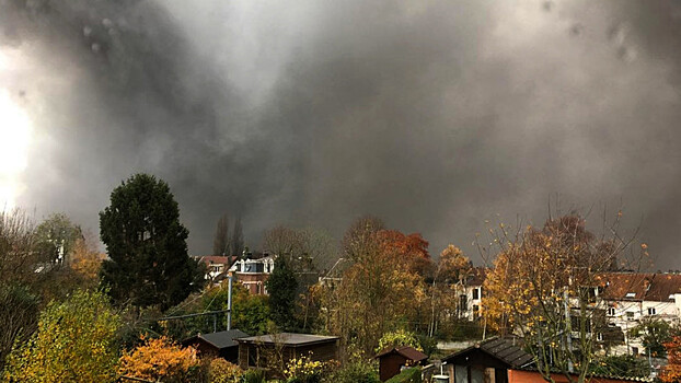 В Брюсселе сгорела фабрика по производству вафель