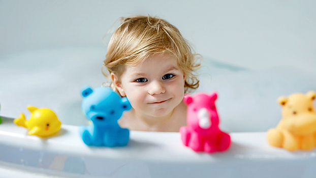 Как правильно дезинфицировать игрушки для ванной