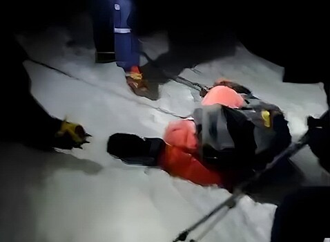 Восхождение туриста на Эльбрус закончилось трагедией