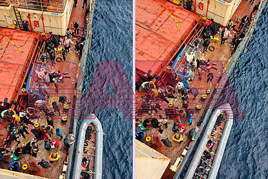 Baza: российские моряки спасли нелегальных мигрантов в Атлантическом океане