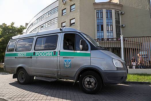 Сотрудники УФСИН спасли бывшую коллегу во время урагана в лесу