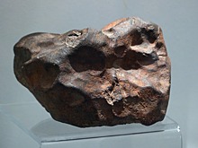 Во Франции с молотка уйдет метеорит весом 364 кг