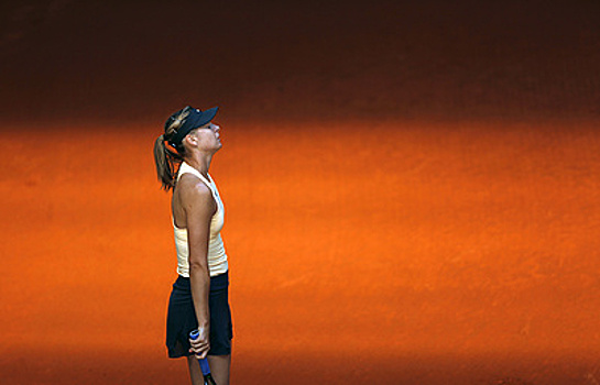 Шарапова не смогла пробиться в 1/2 турнира WTA