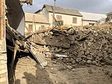 Глава Буйнакского района Камиль Изиев встретился с молодым героем спасший двоих детей