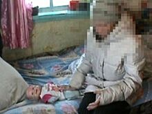 Женщина насмерть забила годовалую дочь пультом от телевизора
