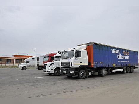 В Забайкалье устранили пробку из грузовых машин на границе с КНР