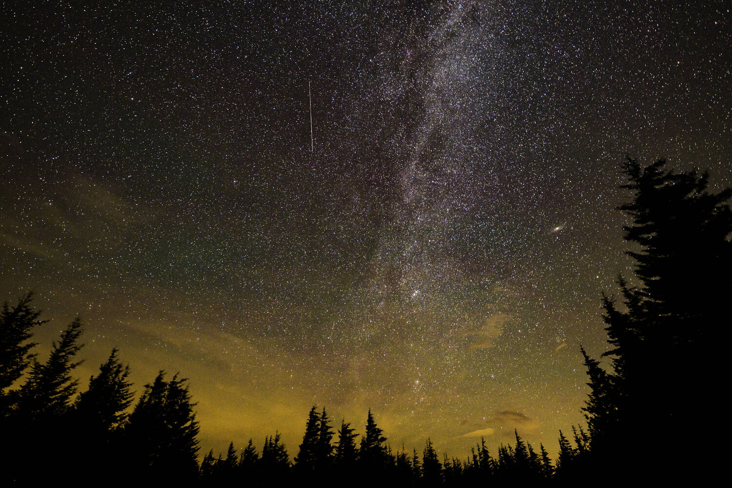 Московский планетарий: Луна может помешать наблюдению пика Персеид в августе