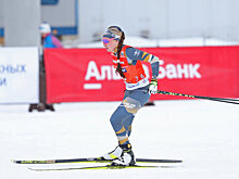 «Было тяжеловато, если честно». Лыжница Смирнова — о победе в командном спринте на ЧР в Тюмени