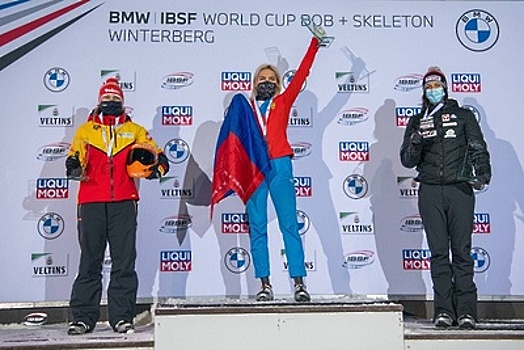 Подмосковная спортсменка завоевала золотые награды чемпионатов по скелетону
