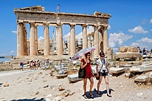 Греция рассчитывает принять около 900 тыс. российских туристов по итогам года