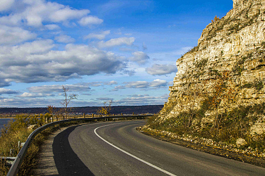 В Самарской области построят дорогу до села Рождествено