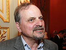 Известный писатель признался в боязни турникетов московского метро