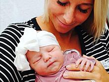 Американский хоккеист челябинского «Трактора» похвастался дочкой