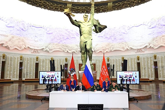 В Музее Победы погасили марки с портретами 10 Героев России