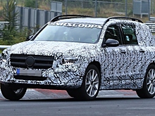 Mercedes вновь засветил модель GLB