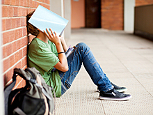 Московские школы предупредили родителей о гипотетической акции суицида подростков