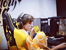 Dendi похвалил контент создаваемый Травоманом