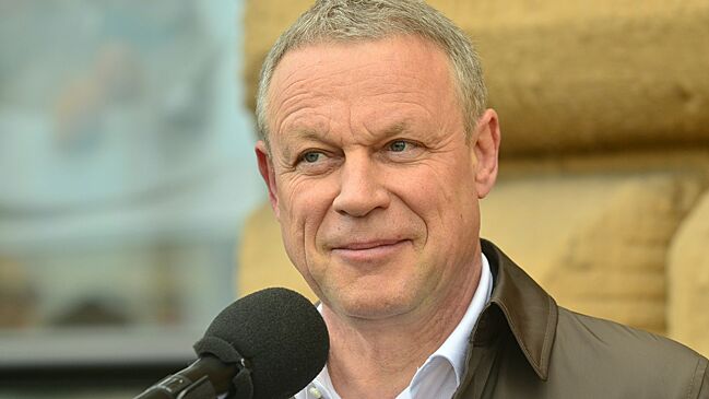 Сергей Жигунов впервые появился на публике в компании молодой жены