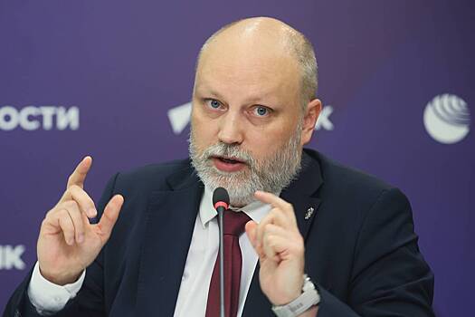 Рогов прокомментировал серию отставок на Украине