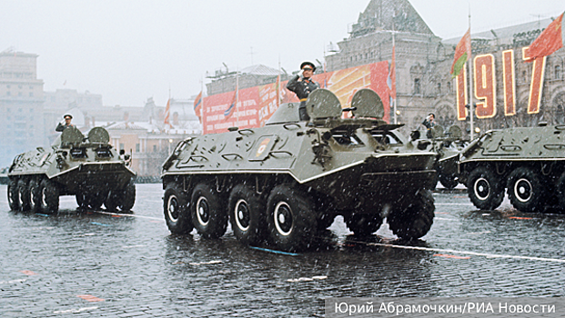 БТР-60 – советский колёсный бронетранспортёр