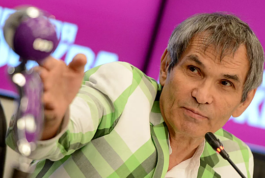 Алибасову предписали носить корсет из-за проблем с позвоночником