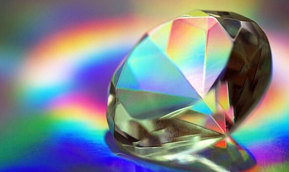 Ученые нашли способ превращать радиоактивные отходы в алмазные батареи