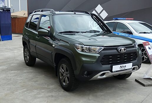 Продажи внедорожника LADA Niva Travel в России возобновят 28 августа 2022 года