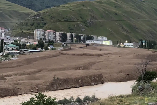 Глава Кабардино-Балкарии Коков: волны селевого потока в Тырныаузе продолжаются