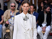 От костюмов-троек в духе денди до «канадского смокинга»: главные модные тенденции грядущей весны