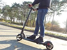 Томича посадили на 10 суток за то, что он управлял электросамокатом без прав