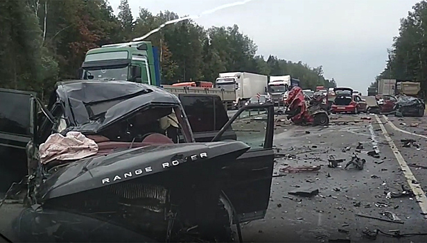 В Москве столкнулись пять машин