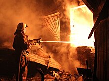 Пожар произошел на мебельном складе в Электростали