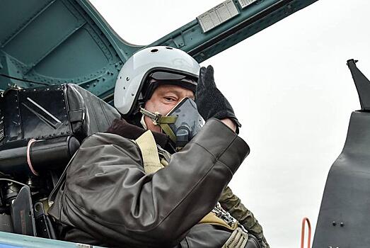«Порошенко сделал вид, что на Украине есть ВВС»