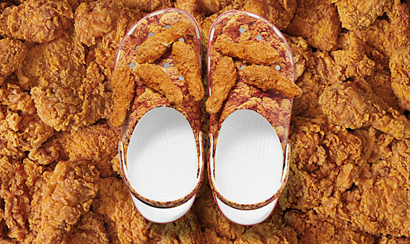 KFC выпустила коллаборацию с обувным брендом Crocs. Коллекцию раскупили за полчаса