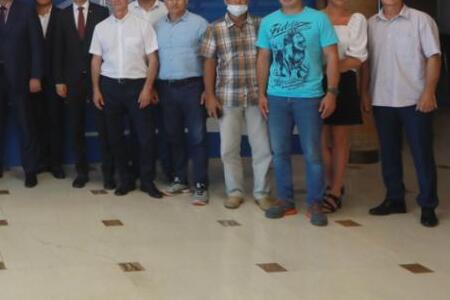 Олег Кожемяко открыл конференцию по спортивной борьбе