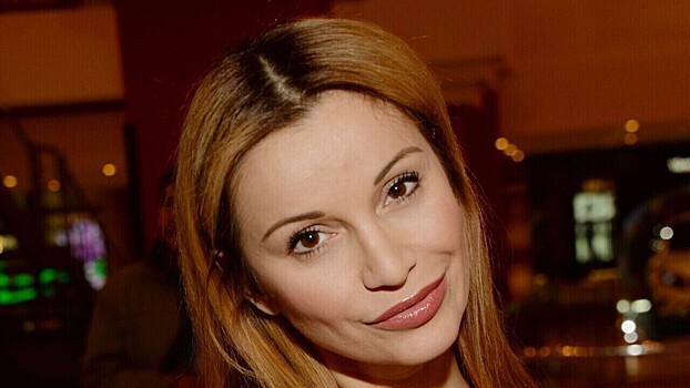 Орлова внезапно собрала чемоданы и покинула дом в Москве вместе с дочерью