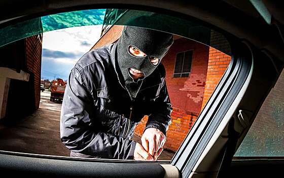 Названы самые угоняемые марки и модели в РФ в 2025 году