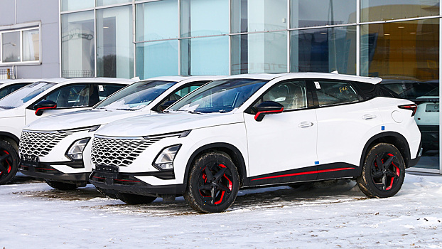 Можно отхватить со скидкой: топ-10 новых авто 2023 и 2024 годов выпуска, которые ещё реально купить