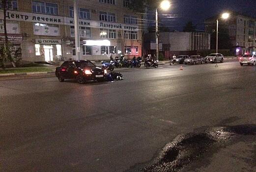 В Кирове водитель «Лады Приоры» столкнулся с мотоциклом «Сузуки»: 24-летний водитель байка госпитализирован
