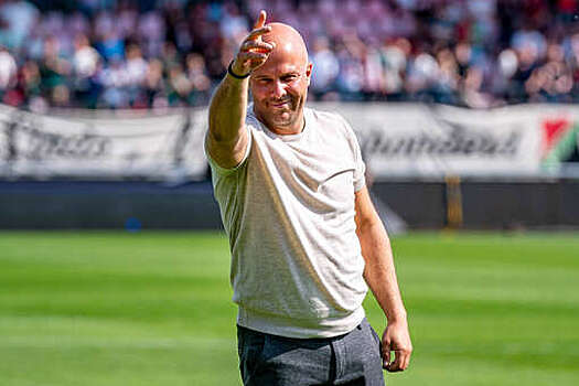 "Ливерпуль" объявил о назначении Слота на пост главного тренера команды