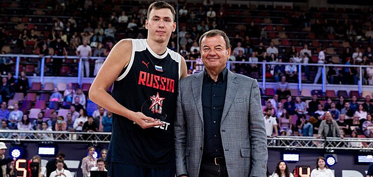 Форвард сборной России Александр Чадов стал MVP Фонбет Кубка Дружбы