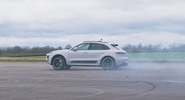 Автобаттл: Porsche Macan Turbo против Audi RS Q3 Sportback и Alfa Romeo Stelvio Quadrifoglio