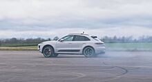 Автобаттл: Porsche Macan Turbo против Audi RS Q3 Sportback и Alfa Romeo Stelvio Quadrifoglio