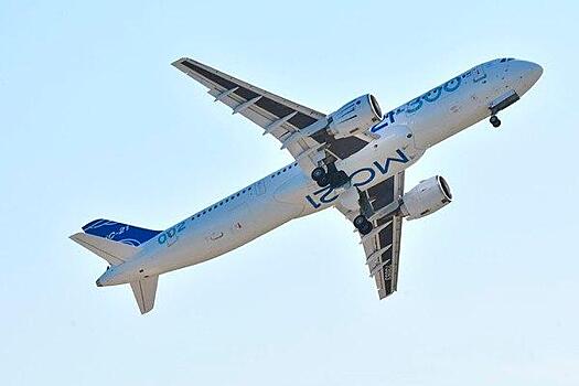 Назван срок поставок российского «самолета XXI века»