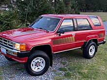 Toyoya 4Runner SR5 середины 80-х с пробегом 200 тысяч километров продали за 1 миллион рублей