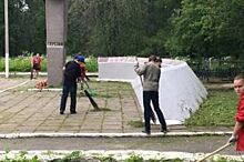 В Архангельске закрыли для въезда Вологодское кладбище