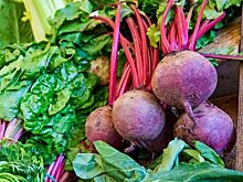 Духовка вместо кастрюли: как приготовить свеклу без запаха и лишней грязи