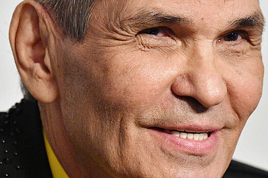 Продюсер Бари Алибасов заявил, что не жалуется на свою интимную жизнь