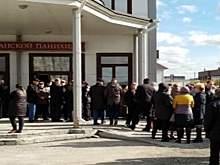 В Искитиме прощаются с убитой грабителями Людмилой Кайгородовой